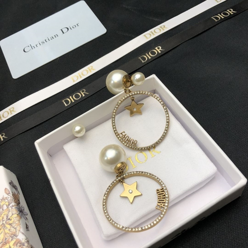 chr1st1an D10r earrings